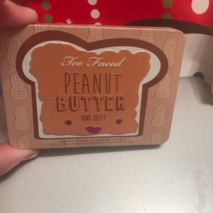 Too faced peanut butter pallet